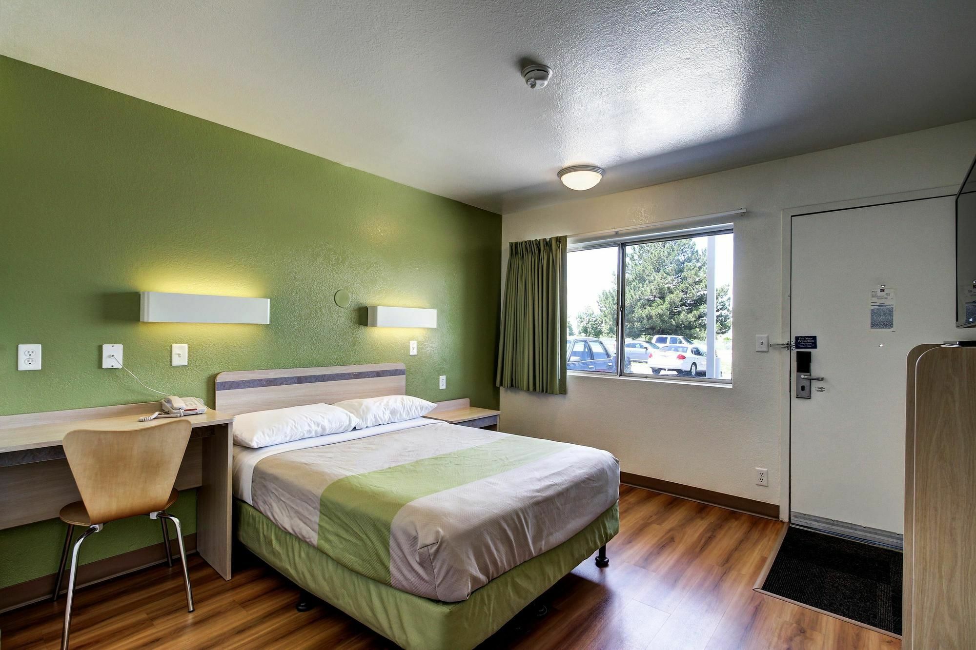 Econo Lodge Midvale Exteriör bild