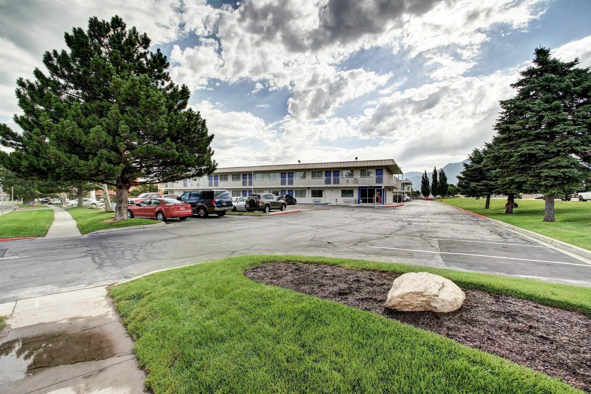Econo Lodge Midvale Exteriör bild